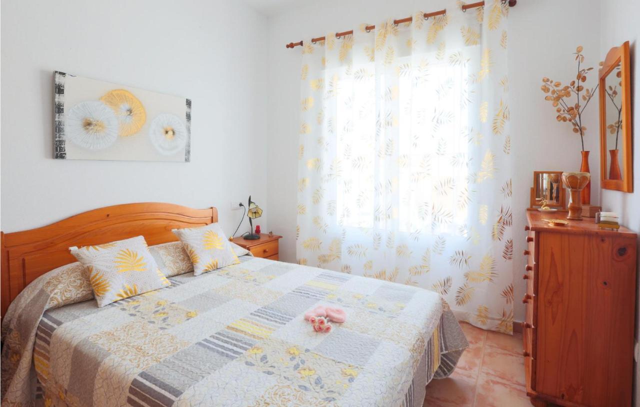 2 Bedroom Lovely Home In 마자론 외부 사진